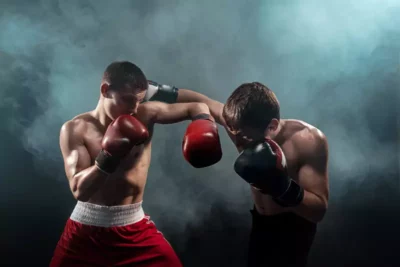 Boks czy MMA? Co lepiej trenować?