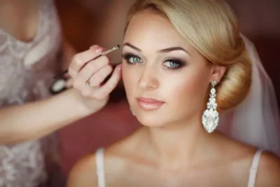 Makijaż ślubny – poznaj tajniki na trwały i piękny make-up