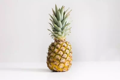 Smaczne potrawy z ananasem – 3 najlepsze przepisy